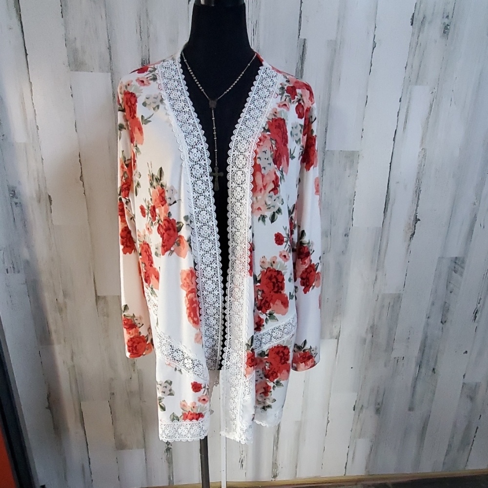 ABSOLUTELY FAMOUS Cardigan